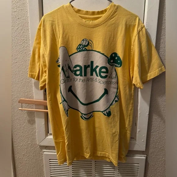 Market X Smiley UO Exclusive Arts Tee ❤️‍🔥 - Picture 2 of 4